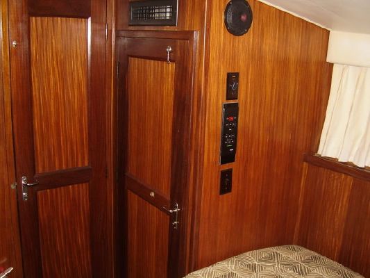 Boats for Sale & Yachts Chris Craft 500 motoryacht 1985 Chris Craft for Sale 