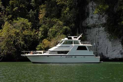 Boats for Sale & Yachts Hatteras Custom Enclosed FB 1994 Hatteras Boats for Sale 