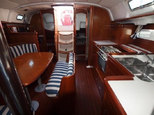 Boats for Sale & Yachts Beneteau Oceanis Clipper 411 2001 Beneteau Boats for Sale Motor Boats 