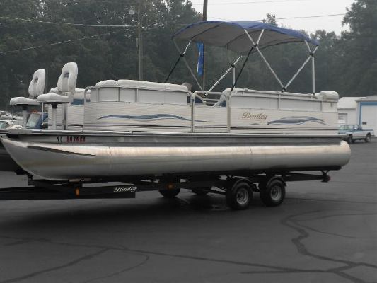 Boats for Sale & Yachts Smoker Craft Bentley 824 2003 All Boats