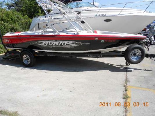 Boats for Sale & Yachts Moomba Mobius LSV 2005 Moomba Boats for Sale