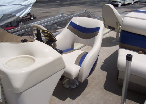 Boats for Sale & Yachts Voyager Pontoons 22 Sport Fish & Cruise 2011 Pontoon Boats for Sale 